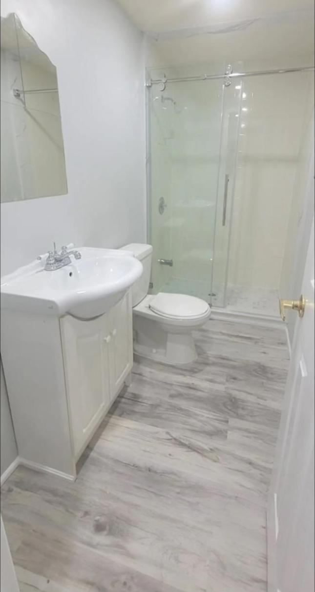 Elegant & Luxurious 3 Bedroom Home Mississauga Extérieur photo